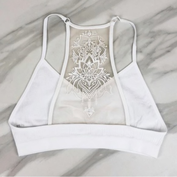 White Boho Sheer Lace Tattoo Floral Bralette - Picture 4 of 4